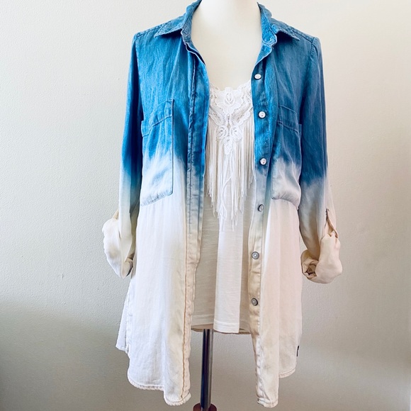 BKE red Blue Off White Dip Dye Button Up Zip Side - Picture 6 of 12